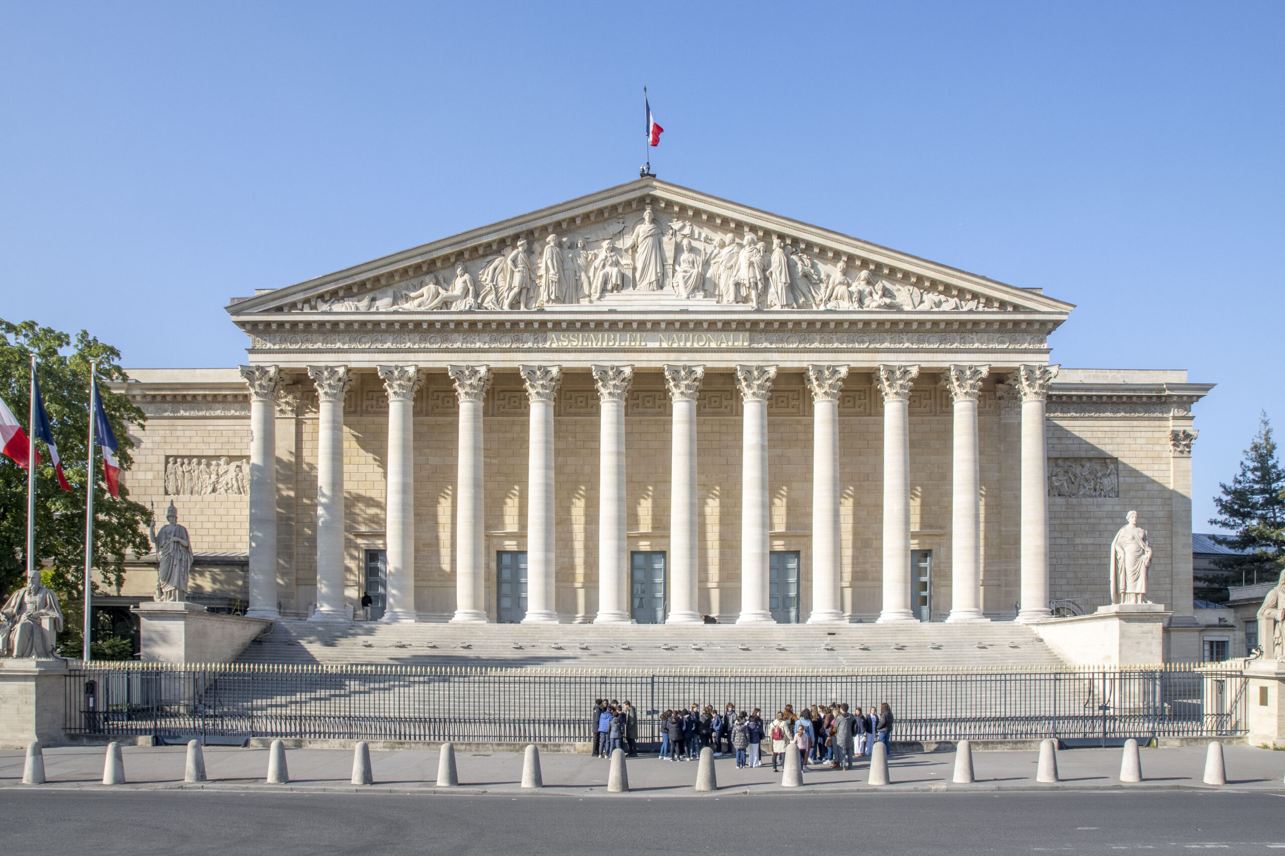 Lire la suite à propos de l’article Visite de l’Assemblée Nationale